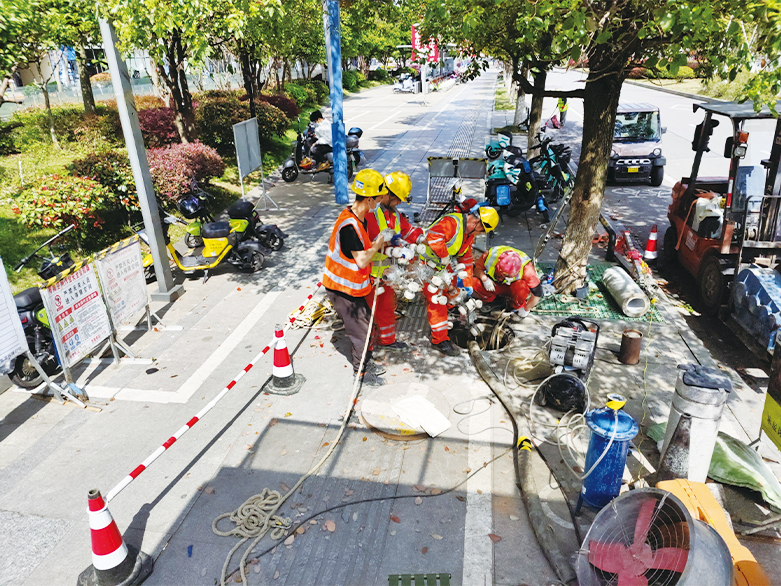 改则UV-CIPP紫外光固化修复