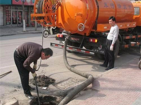 改则清掏化粪池,健康生活从这里开始